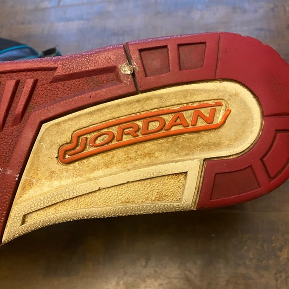 Air Jordan Flight 97 Sneakers - Picture 9 of 12